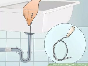 Cách thông ống thoát nước bị tắc bằng dấm đơn giản và hiệu quả