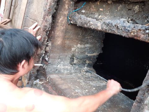 thông cống nghẹt dĩ an