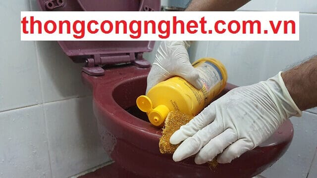 nước tẩy rửa bồn cầu cực mạnh