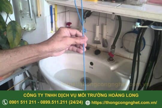 cách thông bồn rửa mặt