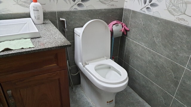 dấu hiệu nhận biết cống bị tắc tại nhà