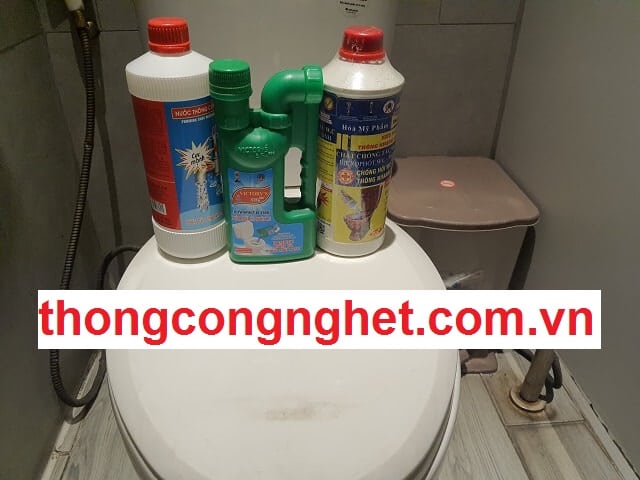 cách thông cống nghẹt tại nhà